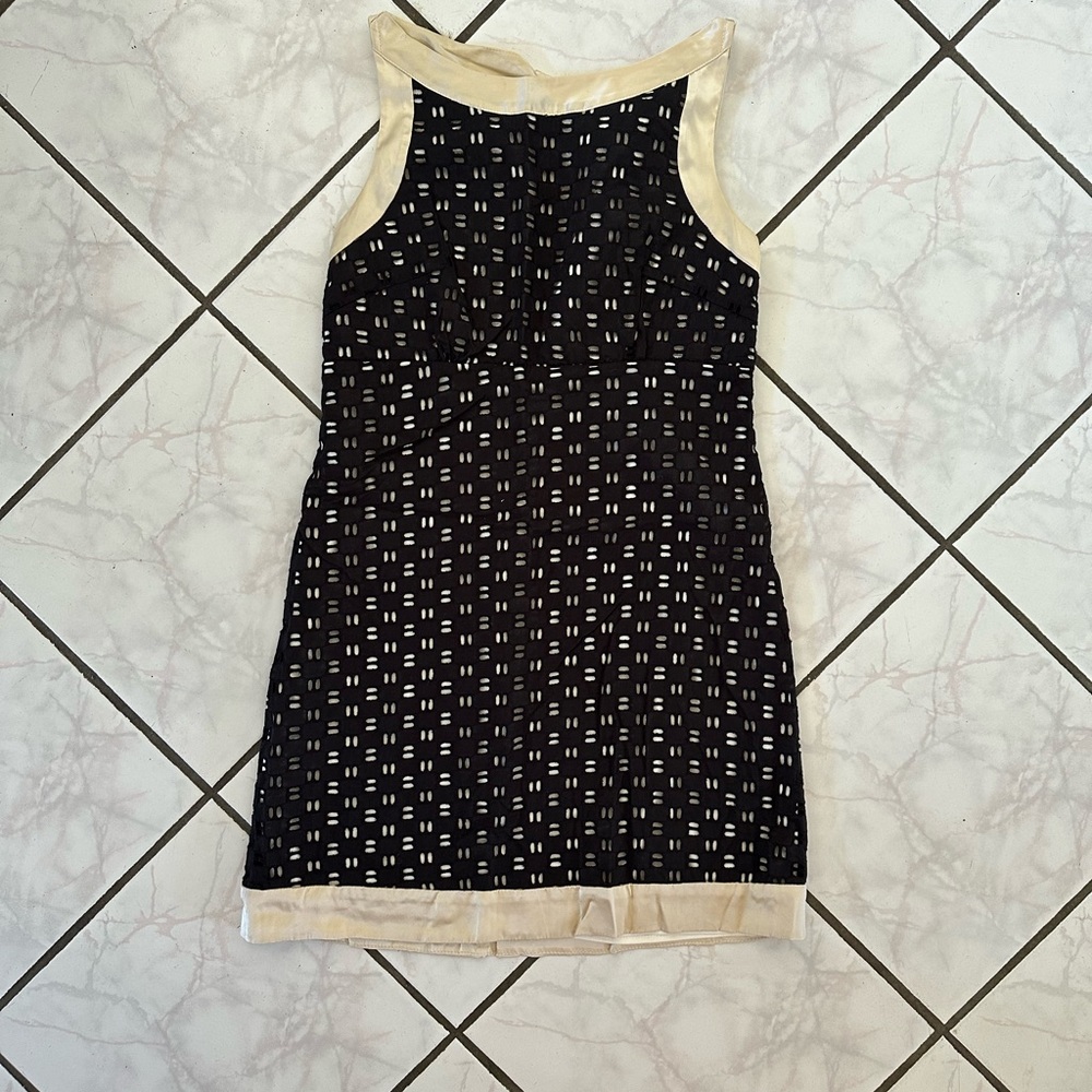 Alexia admor dress